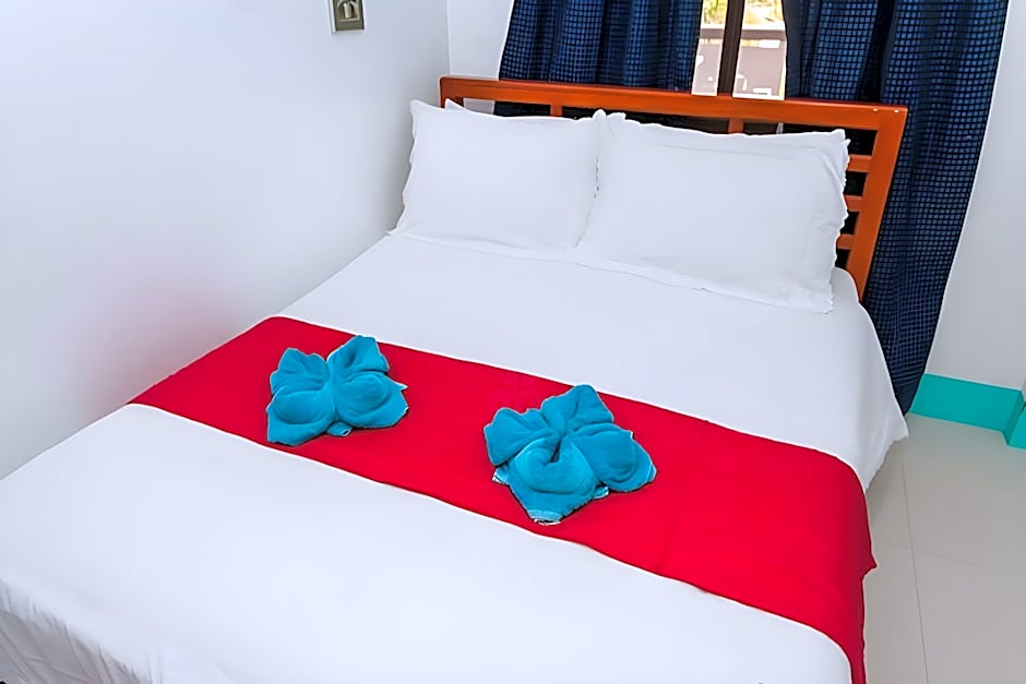 Palm Grove Saud Holiday Complex Hotel