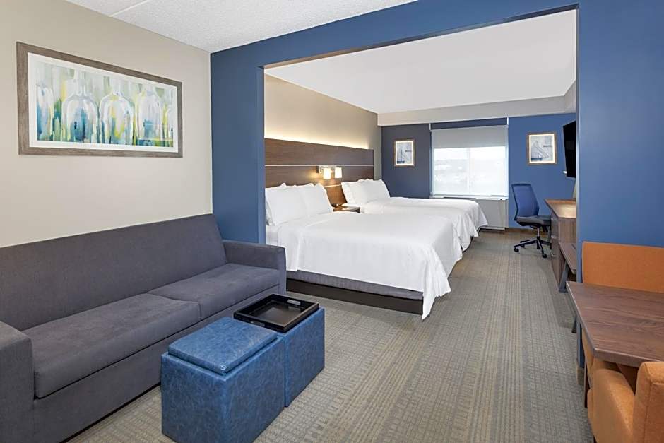 Holiday Inn Express Hotel & Suites East End By IHG