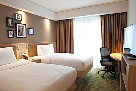 Twin Room - Non-Smoking