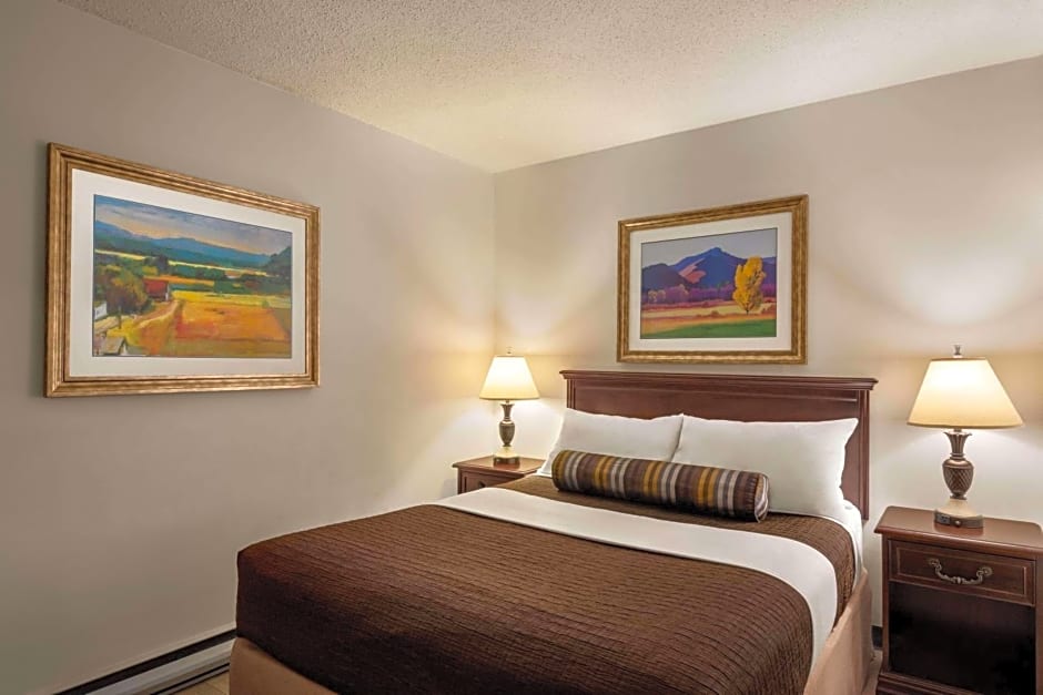 Travelodge by Wyndham Abbotsford Bakerview