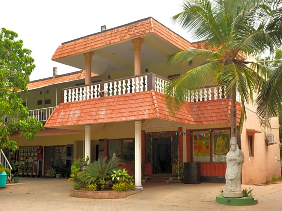 Hotel Sea Breeze at Mahabalipuram