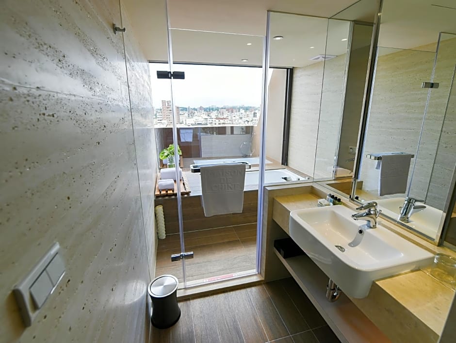 Maison De Chine Hotel