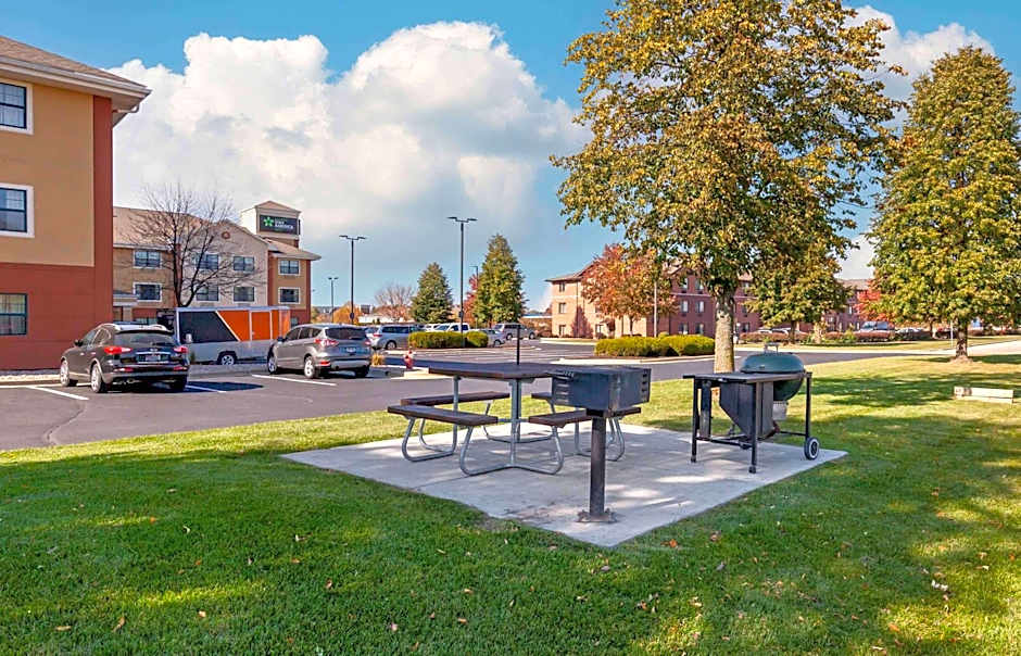 Extended Stay America Suites - Madison - Junction Court