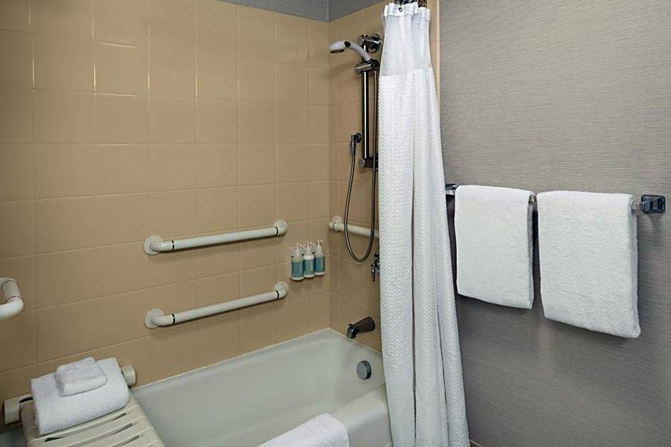 Courtyard by Marriott Portland Beaverton