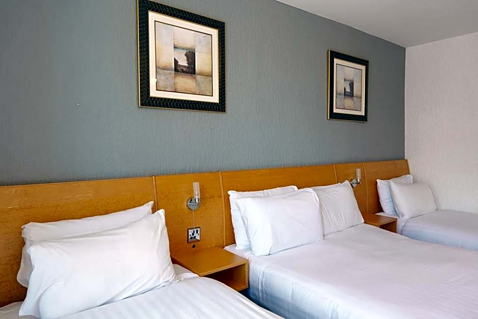 The Royal Alexandra Hotel by Compass Hospitality