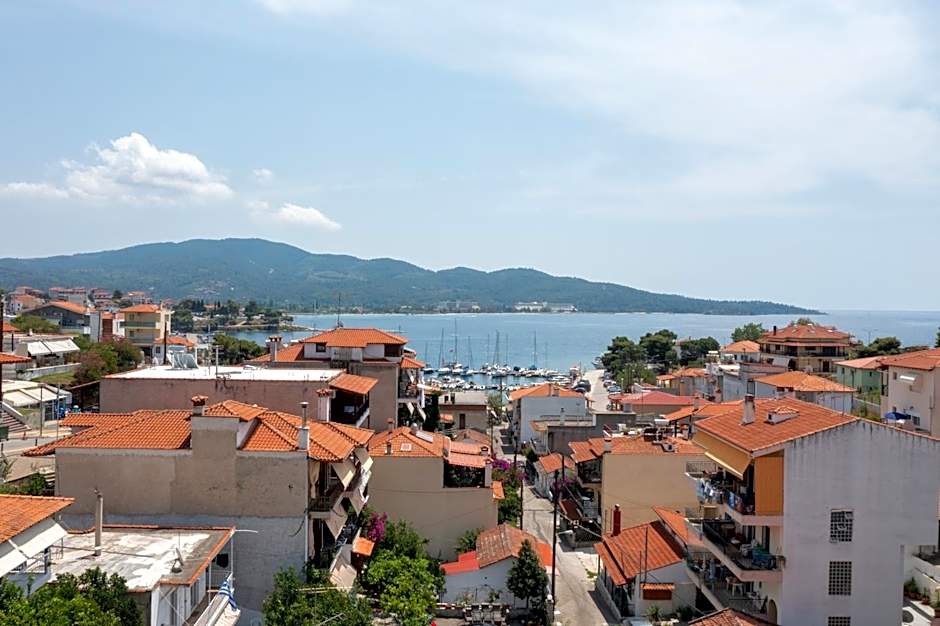 Unique Aura Luxury Studios