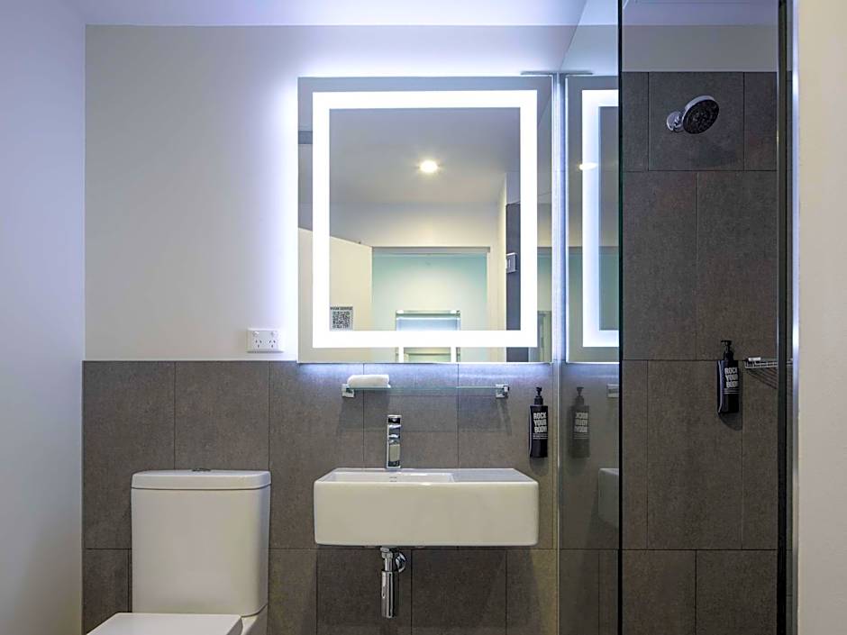 Ibis Styles Brisbane Elizabeth Street