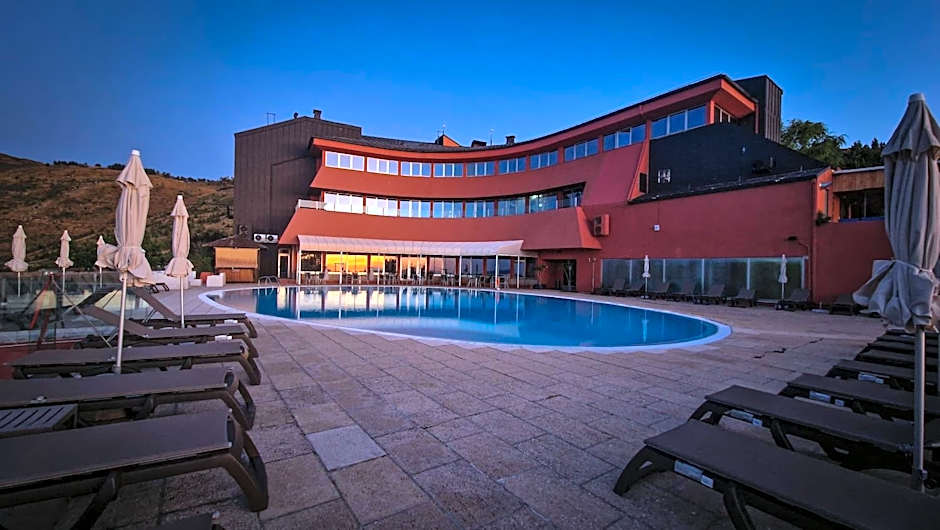 Hotel Carqueijais - Serra da Estrela