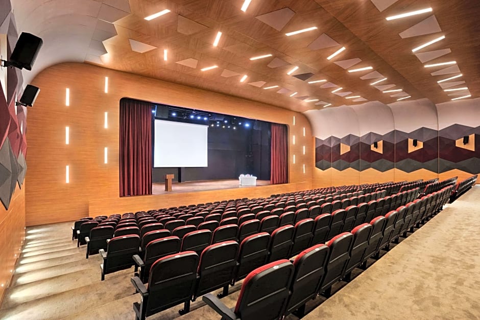 Ramada Plaza by Wyndham Rize