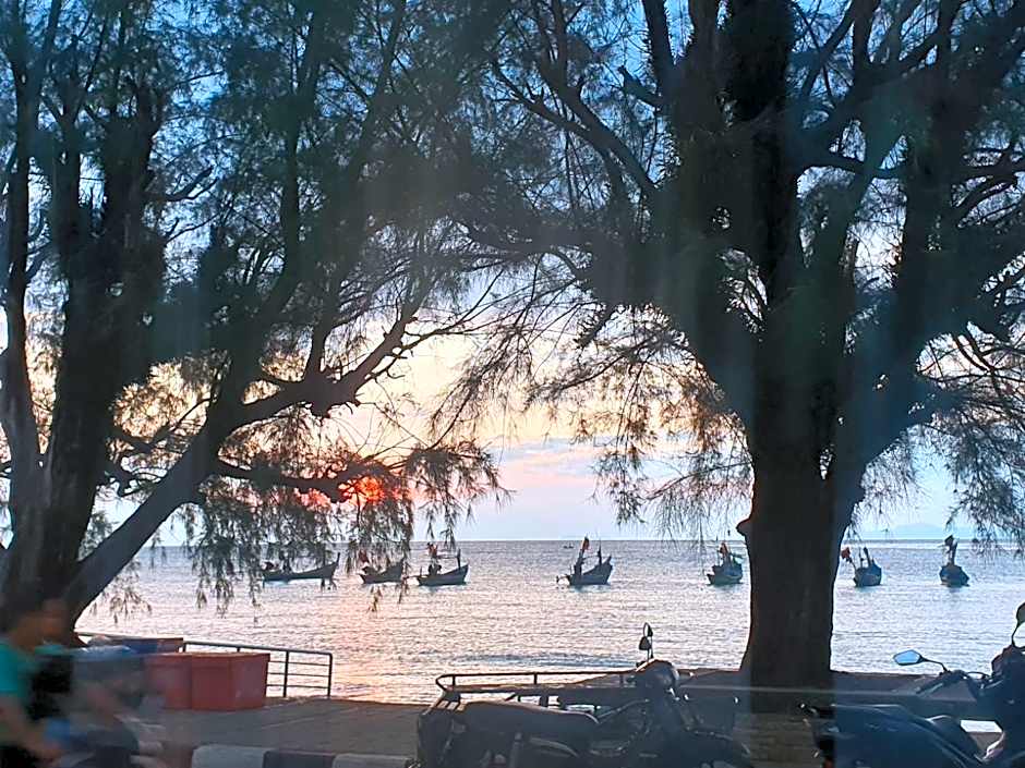 Seaside Palace Hotel