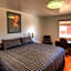 Halls Creek Motel