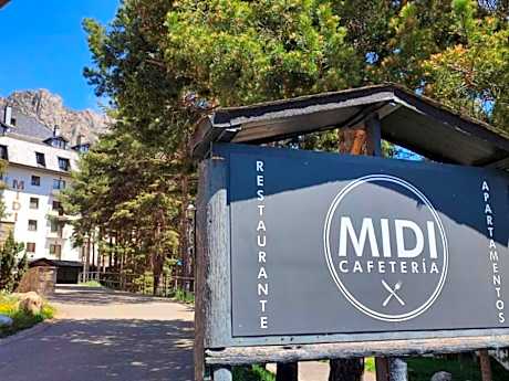 Apartamentos Midi 3000