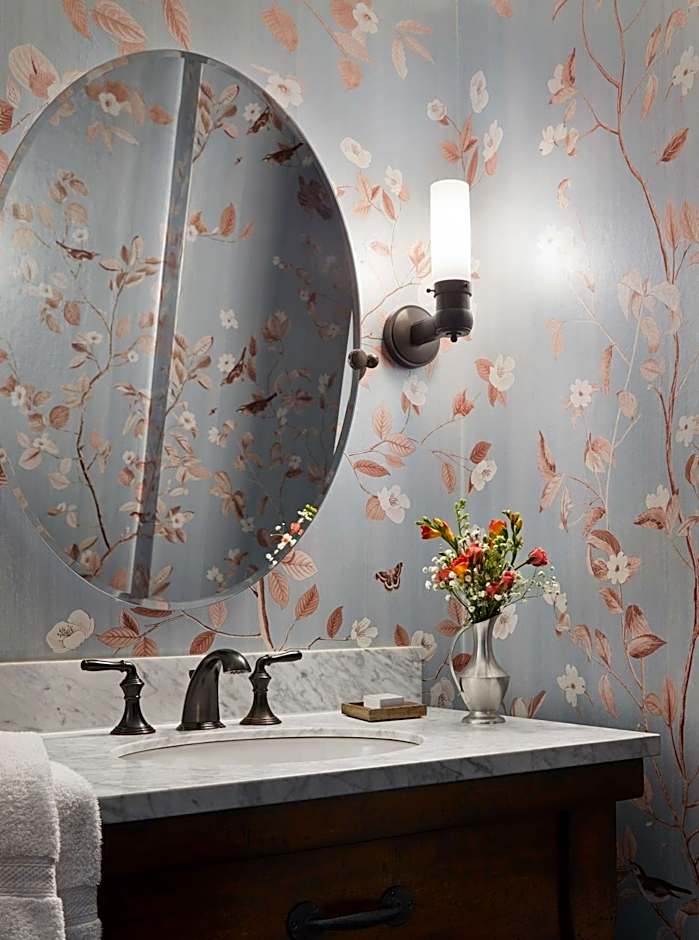 Graduate by Hilton Storrs