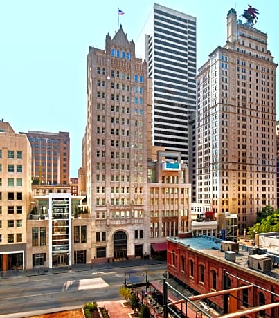 The Joule Dallas