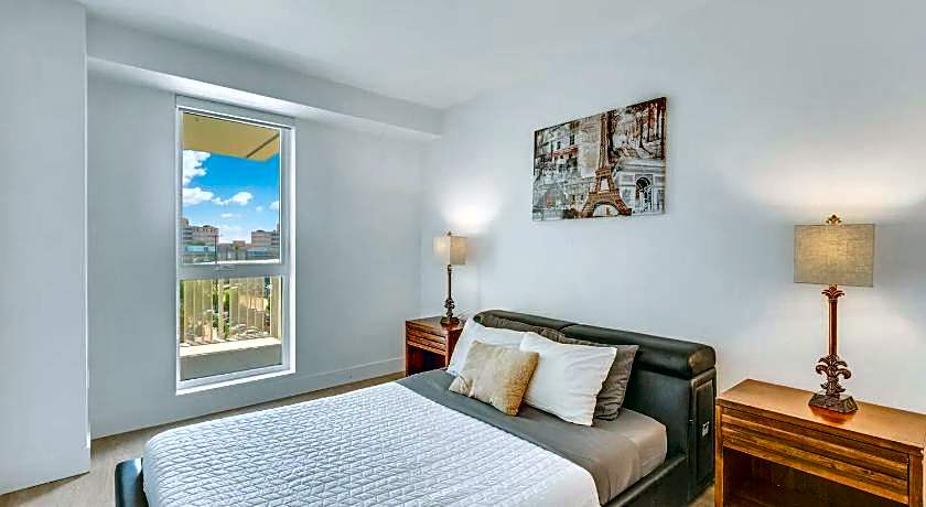 SuitesRUs Apart Hotel near Dodgers Stadium