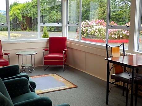 Bed in 4-Bed Mixed Dormitory Room