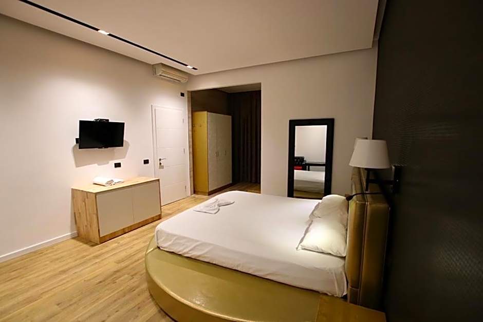 Aurelis Hotel