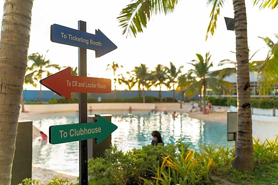 R'Holistay Azure North KING SIZE BED & Wave POOL