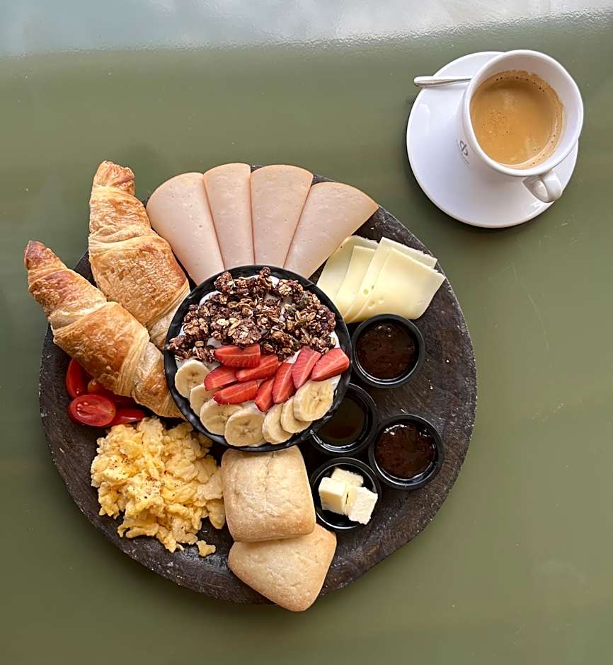 Aquarius Beach Hotel