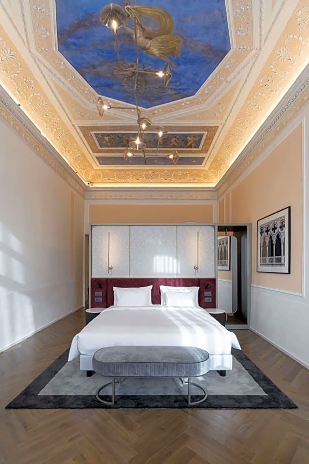 Radisson Collection Hotel, Palazzo Nani Venice