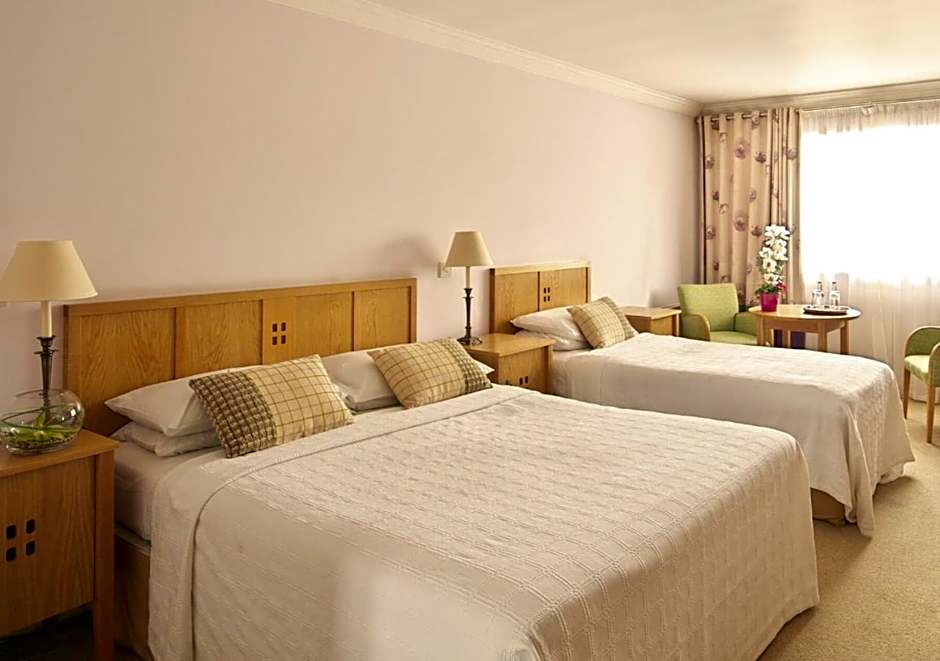 Castle Hotel Macroom