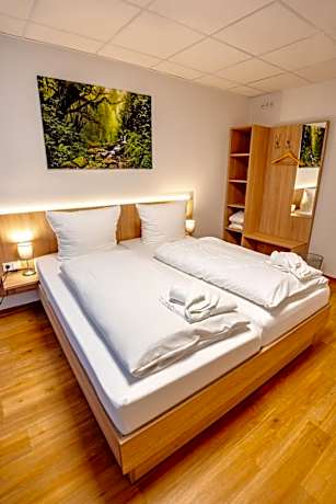 4-Bedroom Apartment for 8 People