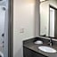 Courtyard by Marriott Covington / Mandeville