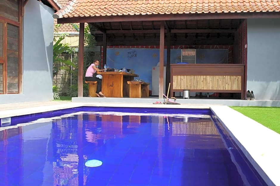 The Tipsy Gypsy Hostel