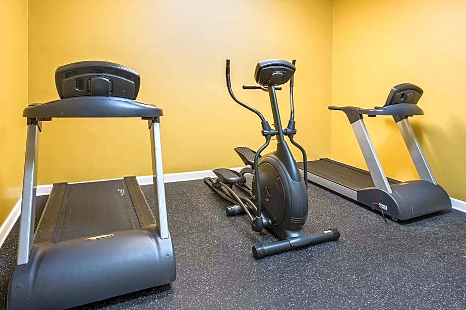 Country Inn & Suites by Radisson, Gurnee, IL