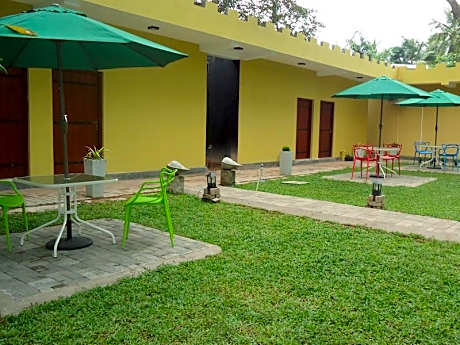 Bridge Hotel Negombo