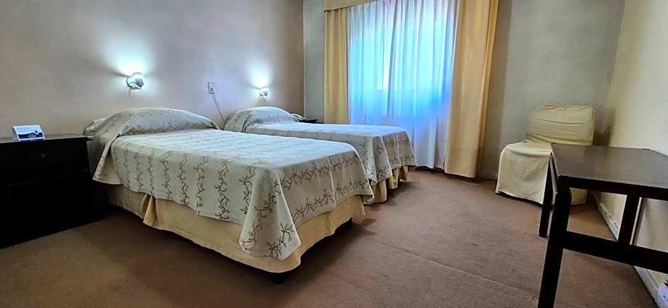 Hotel Puerta del Sol