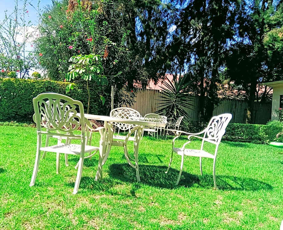 Falcon Heights Hotel