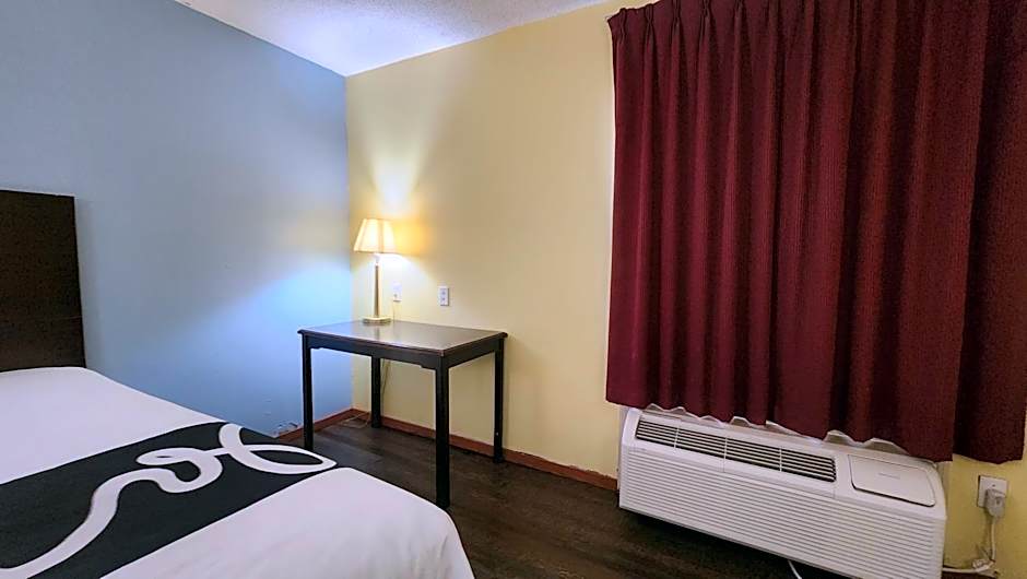 Fairway Inn La Porte