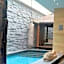 Orient Luxury Villa Motel