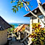 Ware Ware Surf Bungalow Lembongan