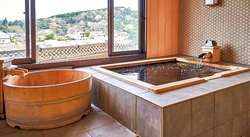 Kameyama Onsen Hotel