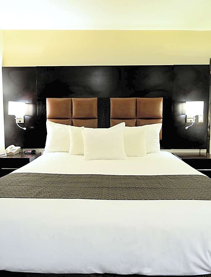 Days Inn by Wyndham Downey