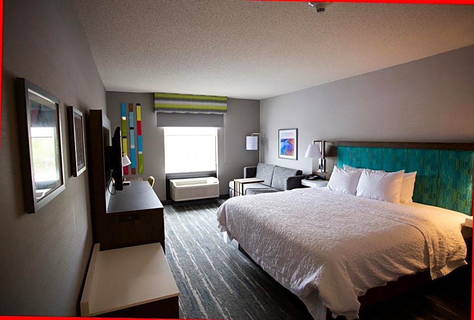Hampton Inn Utica