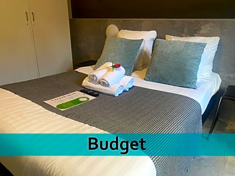 Budget Single Room Douche