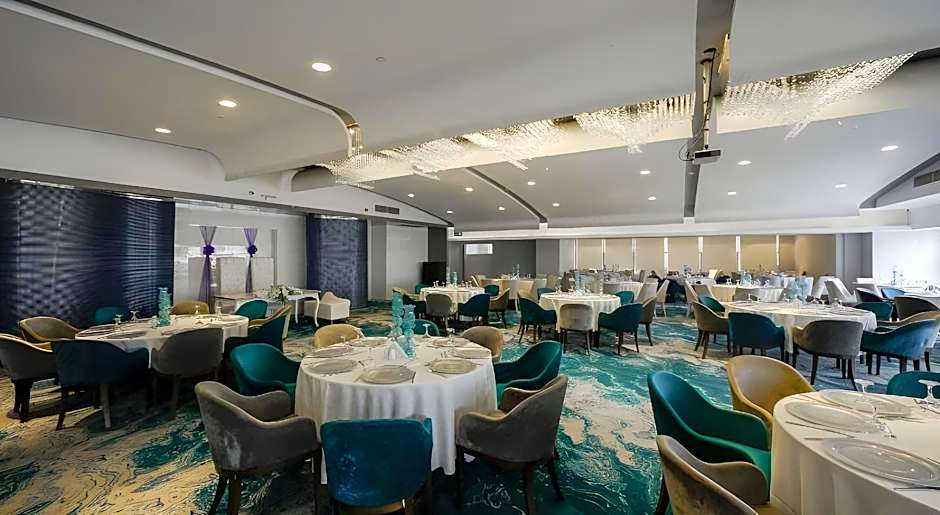 Gold Majesty Hotel
