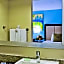 Silver Palms Inn