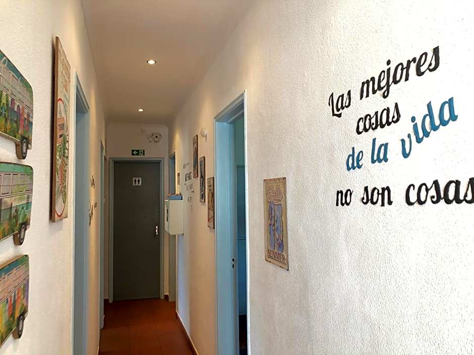 Fonte da Telha Beach Hostel