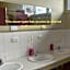 Broken Hill Tourist Lodge