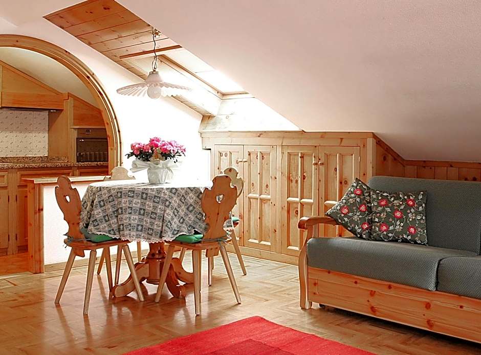 Meublè Cima Bianca Garni