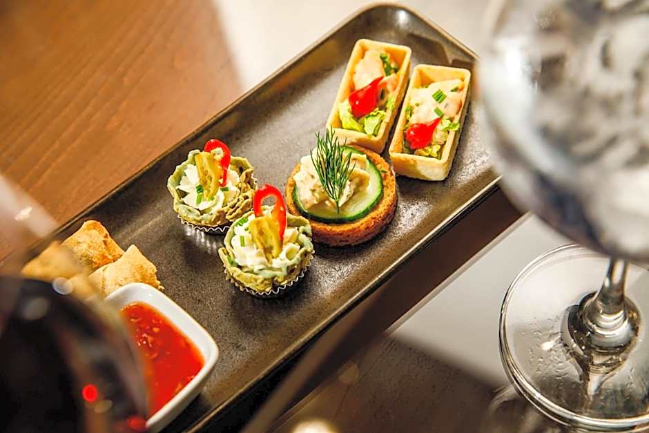 Crowne Plaza Manchester Airport By IHG