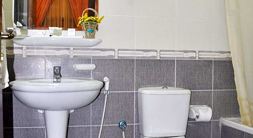 Safeer Hotel Suites