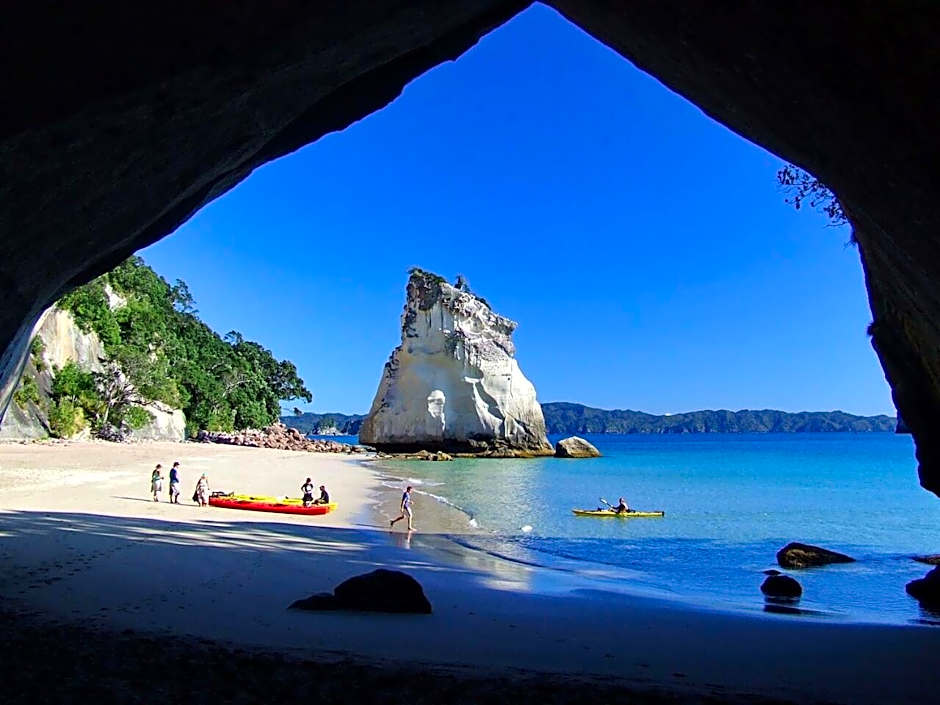 Tatahi Cove Back Packer