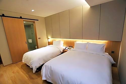 Gangneung Grey Hotel