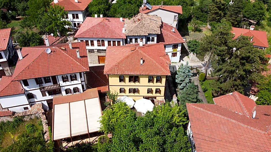 sarı konak garden otel safranbolu