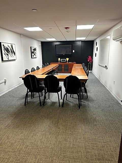 Super 8 by Wyndham Mount Laurel
